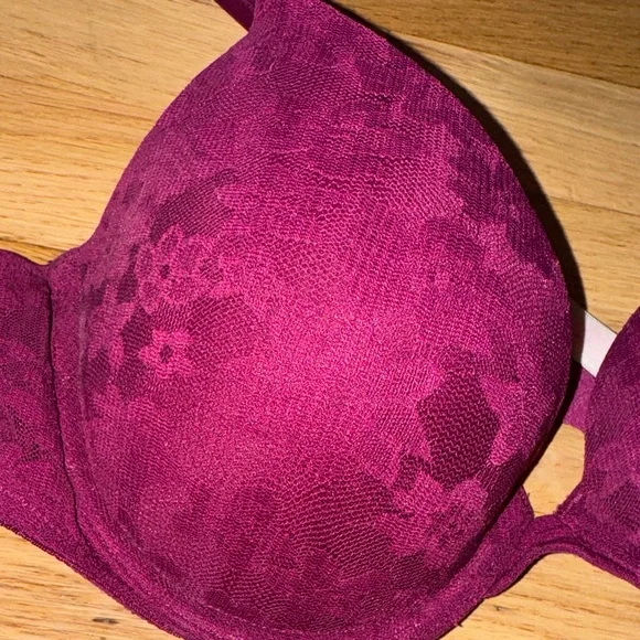PINK Victoria's Secret Floral Lace Bra in Deep Burgundy - Picture 2 of 4